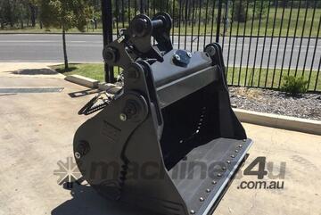 2016 (BBB) BETTA BILT BUCKETS 20 TONNE TILT 4 IN 1 2016 (BBB) BETTA BILT BUCKETS 20 TONNE TILT 4 IN 1