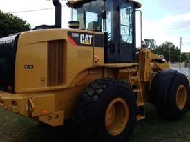 2010 Caterpillar 928H - picture0' - Click to enlarge