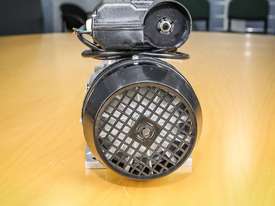1.5kw/2HP 2800rpm single-phase electric motor  - picture2' - Click to enlarge