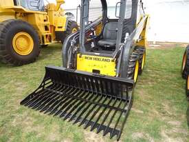 Rake Buckets - picture1' - Click to enlarge