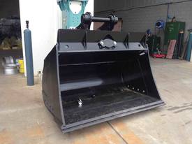 20 - 25 Tonne Tilting Mud Bucket  - picture1' - Click to enlarge