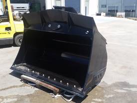 20 - 25 Tonne Tilting Mud Bucket  - picture0' - Click to enlarge