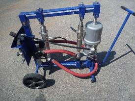 AIR DRIVEN URETHANE RESIN MIXER - picture3' - Click to enlarge