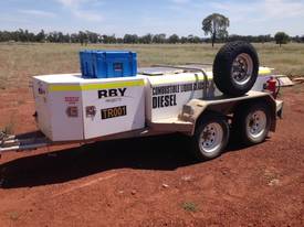 Fuel trailer 1250 litres  - picture0' - Click to enlarge