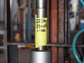 Pneumatic PRESS Cylinder Ram Bolster - picture0' - Click to enlarge