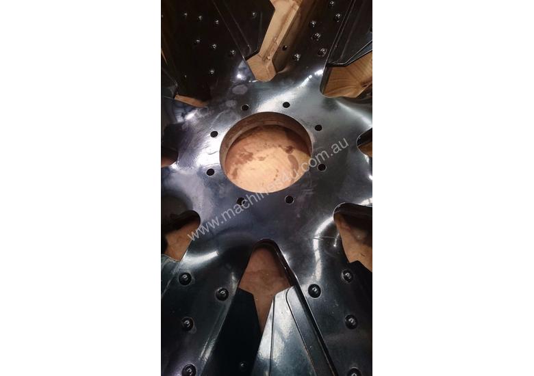 Click to view full size photos GENUINE Caterpillar CAT 450-5774 Fan Blade