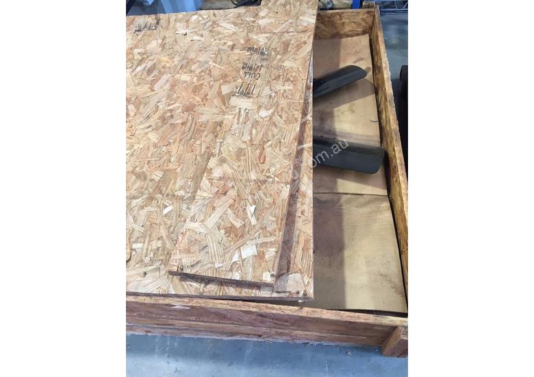 Click to view full size photos GENUINE Caterpillar CAT 450-5774 Fan Blade