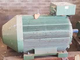 Pope Electric Motor  132 Kw - picture0' - Click to enlarge
