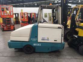 Good Condition Sweeper/Scrubber - picture0' - Click to enlarge