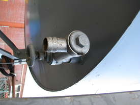 Diesel Fuel Holding Storage Tank - 2000L - picture1' - Click to enlarge