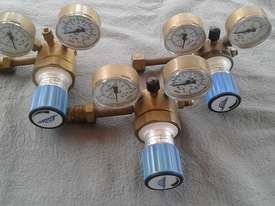 Full set (6 off) CO2 Laser machine gas regulators - picture0' - Click to enlarge