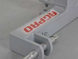 Tow Hitch Standard Fitting - picture0' - Click to enlarge