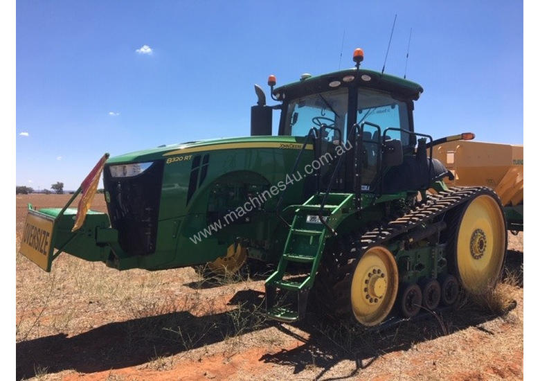 caption John Deere FWA/4WD Tractor