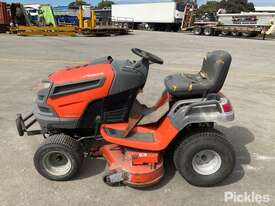2011 Husqvarna YTH2242TDRF - picture1' - Click to enlarge