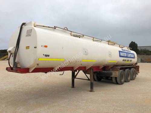 2011 ACTION TRAILERS AYQSY-TRI435 WATER TANK TRAILER