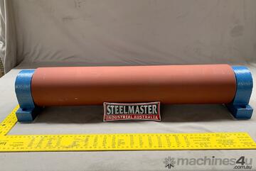 Heavy Duty Roller Conveyors Complete With Bears & Housings 520mm Long