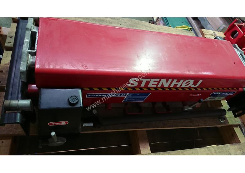 caption Stenhoj Micro 20 2-Ton Jacking Beam