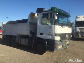 2001 Mercedes-Benz Actros 2648 - picture0' - Click to enlarge