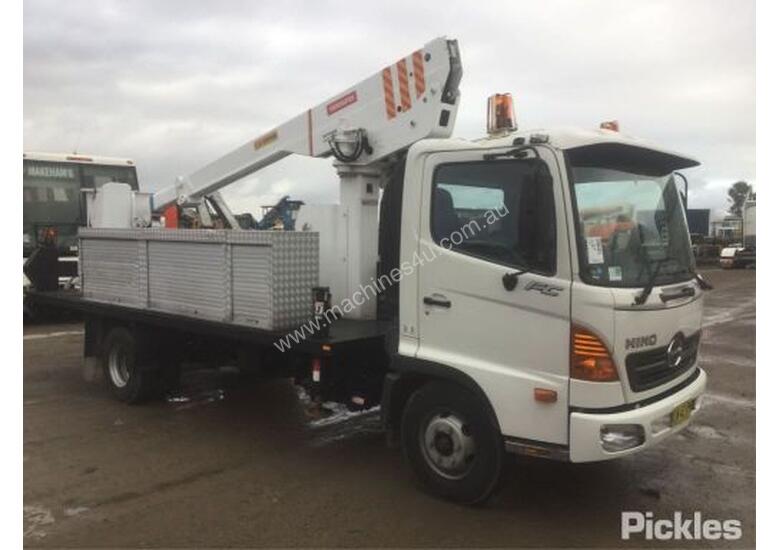 caption 2007 Hino Ranger FC4J