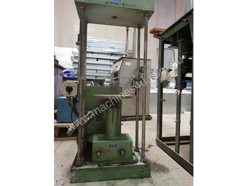 Compressive Machine 