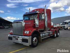 2013 Western Star 4800FX Stratosphere - picture2' - Click to enlarge
