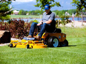 Walker Mower Model R Series Zero Turn Mower 21hp Petrol 48 Inch Side Discharge Deck - picture1' - Click to enlarge