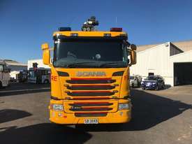 2014 SCANIA ROSENBAUER SLF 2250/4000 G480 LB G 8x4 HYDROMATIC STINGER FIRE TRUCK - picture0' - Click to enlarge