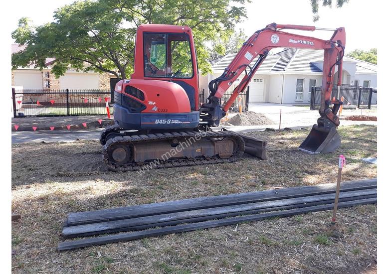 caption 2012 KUBOTA U45-3 U3860