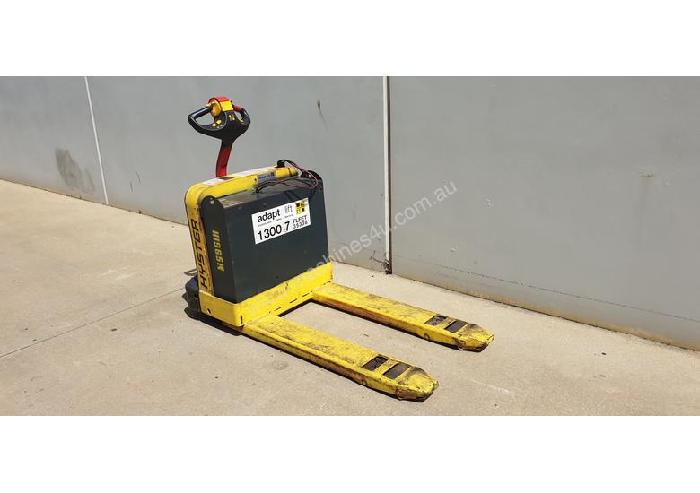 caption 1.8T Battery Electric Pallet Truck