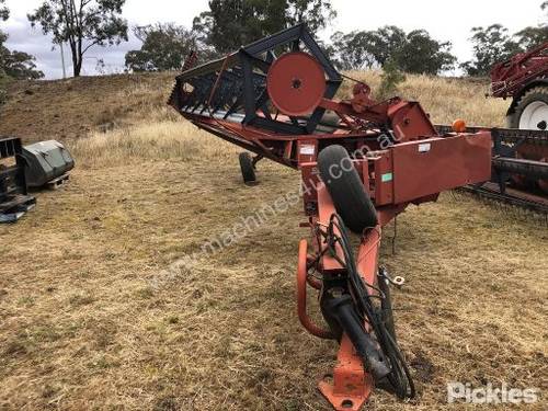 Case IH 8210