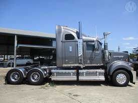 Western Star W30 4900FXT - picture0' - Click to enlarge