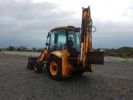 JCB 3CX Turbo Powershift Backhoe Loader - picture0' - Click to enlarge