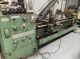 Centre Lathe 3 meter between centres - picture0' - Click to enlarge