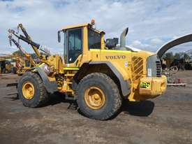 Volvo L120F Tool Carrier Loader - picture2' - Click to enlarge