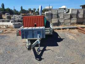 Spitwater Hot Water Pressure Cleaner on Trailer - picture2' - Click to enlarge