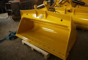 BETTA BILT BUCKETS 12 TONNE TILT BUCKET 1800MM