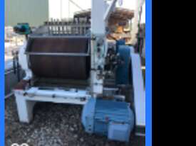 Flaking roller mill - picture0' - Click to enlarge