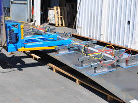 Forklift vacuum lifter  - picture0' - Click to enlarge