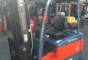 ACTIVE FORKLIFTS - TOYOTA ELECTRIC FORKLIFT 2012 MODEL 7FBE20 2 TON 5.65M LIFT NON MARKING TYRE GOOD