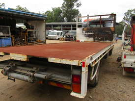 2004 Isuzu FRR34 Wrecking Stock #1785  - picture2' - Click to enlarge