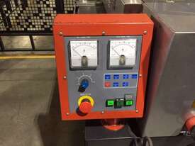 Amada De-Burring Machine, in good working order, supplied with spare ceramic wheel. - picture0' - Click to enlarge