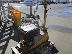 Wacker BPU5545 Plate Compactor - picture0' - Click to enlarge