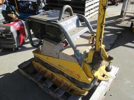 Wacker BPU5545 Plate Compactor - picture2' - Click to enlarge