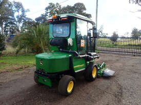 John Deere 1565 Front Deck Lawn Equipment - picture1' - Click to enlarge