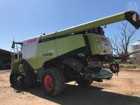 Claas 770tt & 40ft Draper Front - picture2' - Click to enlarge