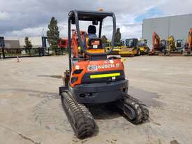 2018 KUBOTA U25 2.6T MINI EXCAVATOR WITH QUICK HITCH, BUCKETS AND LOW 700 HURS - picture0' - Click to enlarge