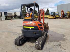 2018 KUBOTA U25 2.6T MINI EXCAVATOR WITH QUICK HITCH, BUCKETS AND LOW 700 HURS - picture0' - Click to enlarge