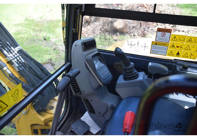 caption Excavator: XE55U
