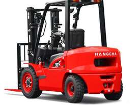 X Series 1.5-3.8t Internal Combustion Counterbalanced Forklift Truck - picture0' - Click to enlarge
