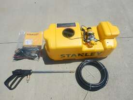 Stanley 30L Spot Sprayer - picture0' - Click to enlarge